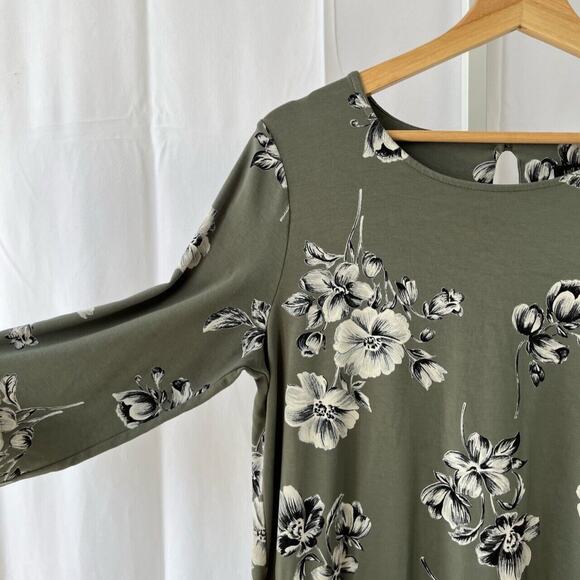 J. Jill Green A-Line Dress with 3/4 Sleeves and Crew Neck - Picture 4 of 6